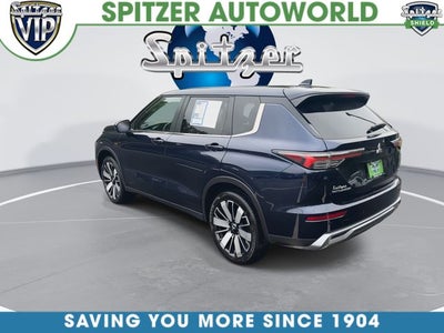 2025 Mitsubishi Outlander SE