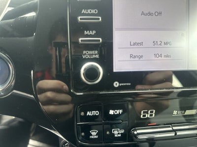 2021 Toyota Prius LE