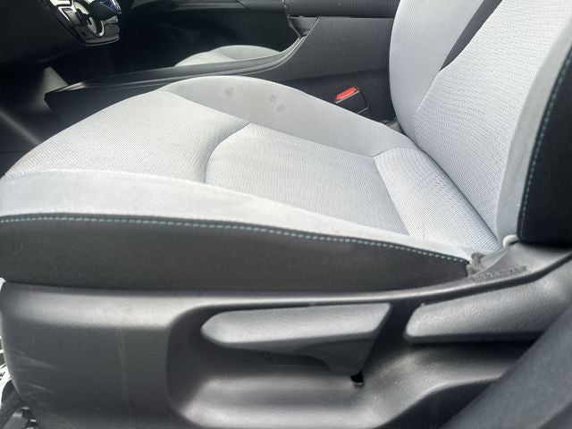 2021 Toyota Prius LE