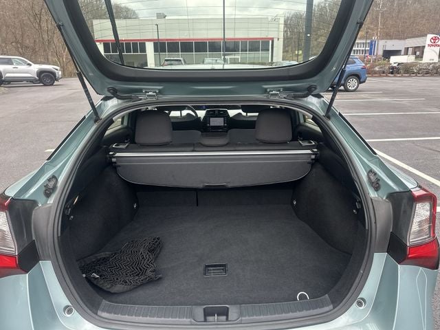 2021 Toyota Prius LE