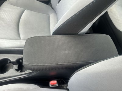 2021 Toyota Prius LE