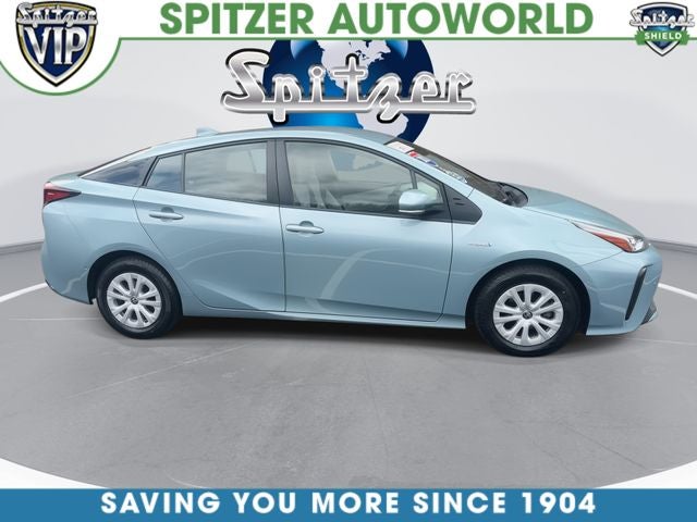 2021 Toyota Prius LE