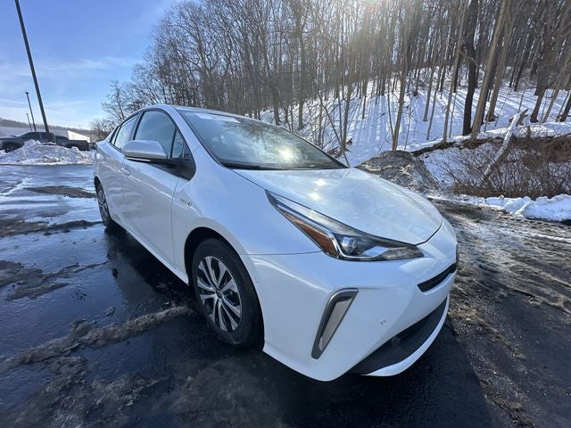 2022 Toyota Prius XLE AWD-e