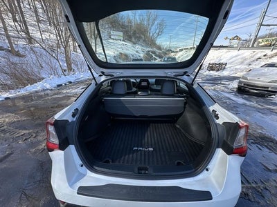 2022 Toyota Prius XLE AWD-e