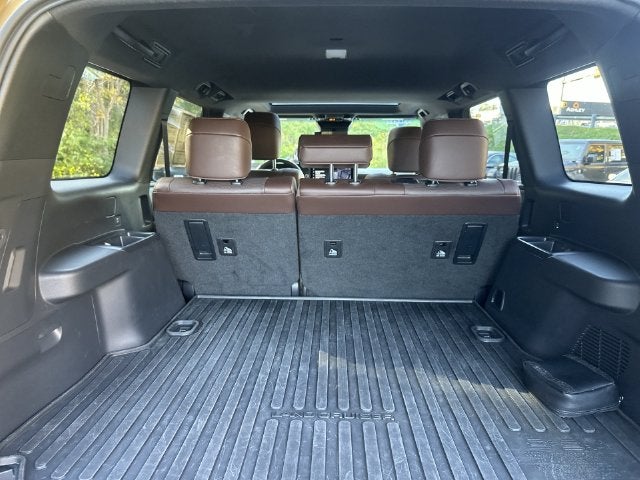 2025 Toyota Land Cruiser Base