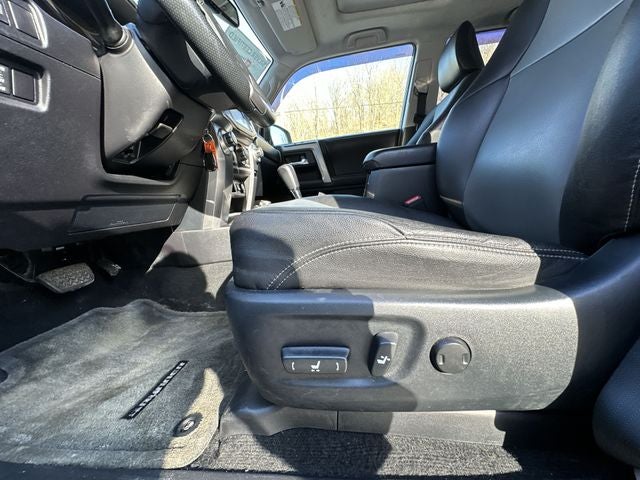 2016 Toyota 4Runner SR5 Premium