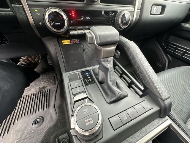 2025 Toyota 4Runner i-FORCE MAX Hybrid Base