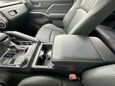 2025 Toyota 4Runner i-FORCE MAX Hybrid Base