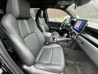 2025 Toyota 4Runner i-FORCE MAX Hybrid Base