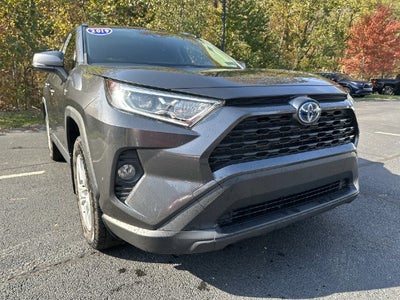 2019 Toyota RAV4 Hybrid XLE