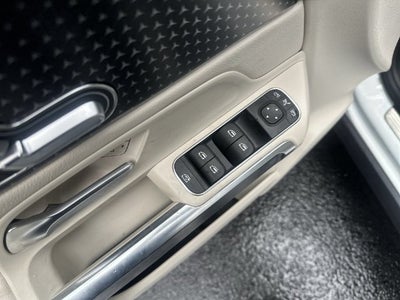 2025 Mercedes-Benz GLB GLB 250 4MATIC®