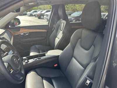 2023 Volvo XC90 B6 Plus 7-Seater