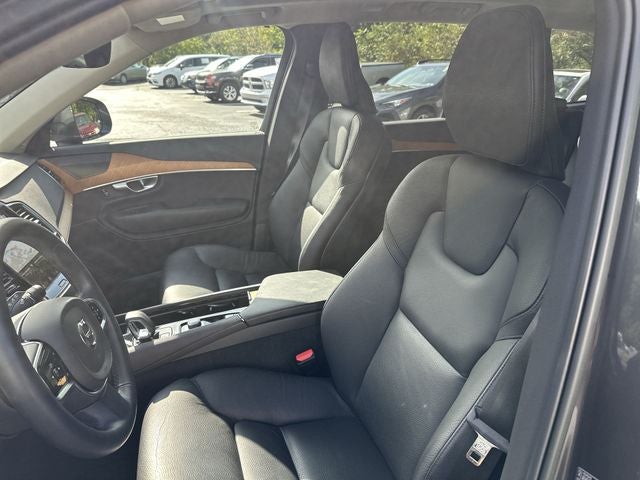 2023 Volvo XC90 B6 Plus 7-Seater