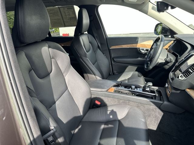 2023 Volvo XC90 B6 Plus 7-Seater
