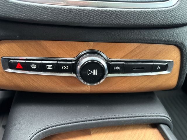 2023 Volvo XC90 B6 Plus 7-Seater