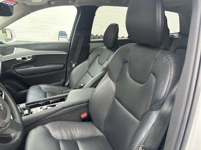 2024 Volvo XC90 B5 Core