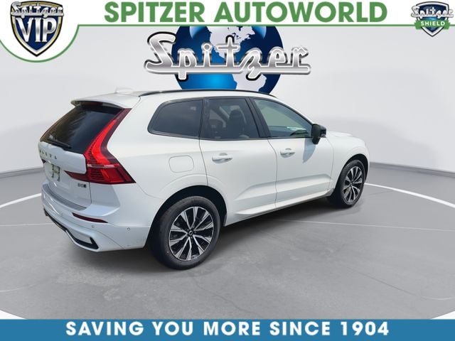 2024 Volvo XC60 B5 Plus Dark Theme