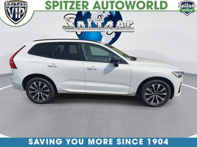 2024 Volvo XC60 B5 Plus Dark Theme