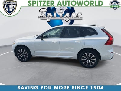 2024 Volvo XC60 B5 Plus Dark Theme