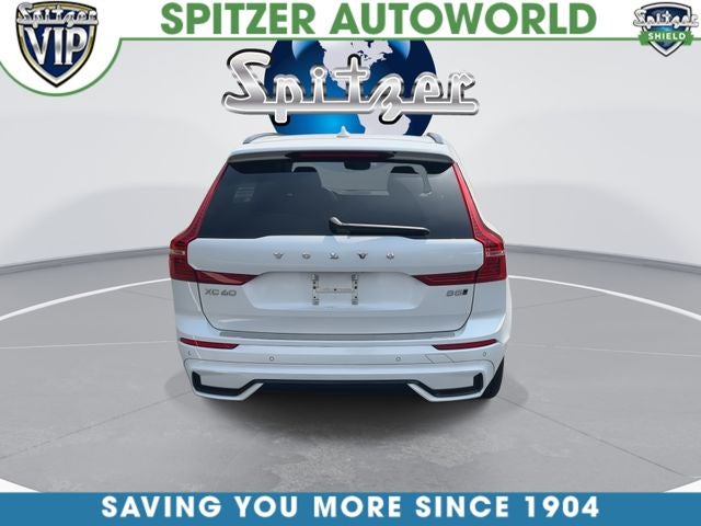2024 Volvo XC60 B5 Plus Dark Theme