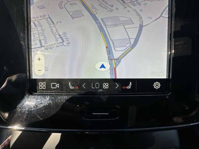 2025 Volvo XC40 B5 Plus Dark Theme