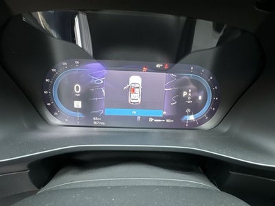 2025 Volvo XC40 B5 Core