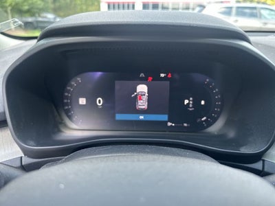 2024 Volvo XC40 B5 Core