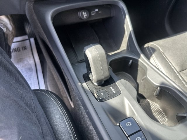 2024 Volvo XC40 B5 Core