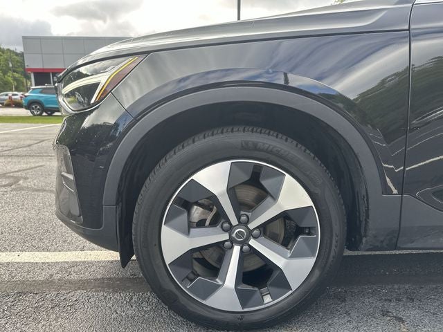 2024 Volvo XC40 B5 Core