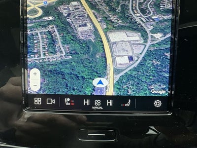 2023 Volvo XC40 B5 Plus Bright Theme