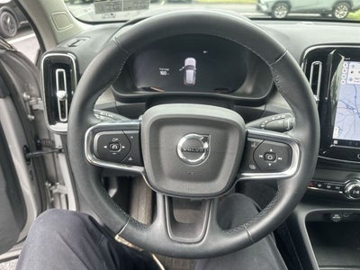 2023 Volvo XC40 B5 Core