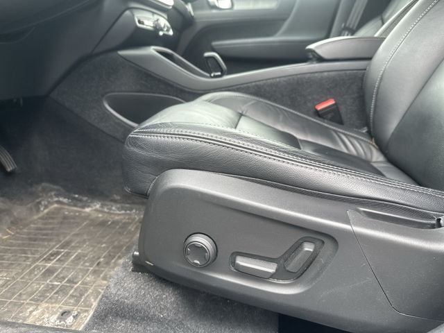 2023 Volvo XC40 B5 Core