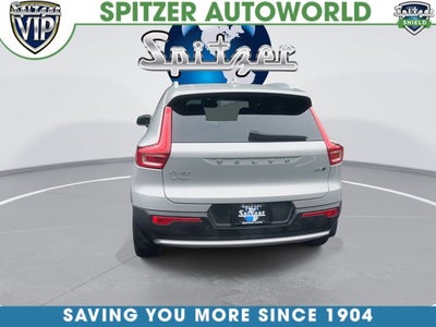 2023 Volvo XC40 B5 Core