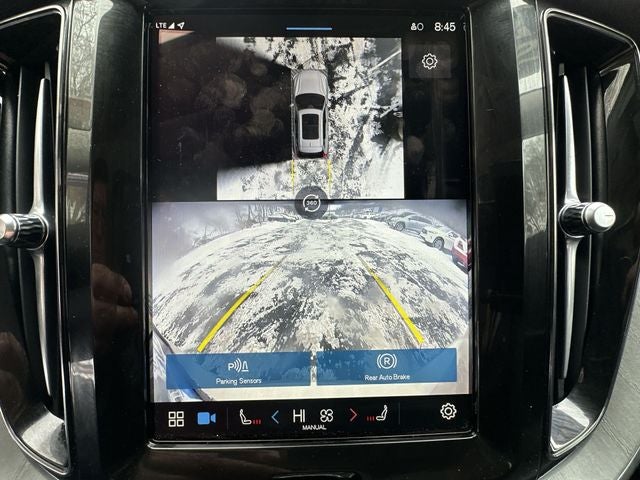 2025 Volvo XC60 B5 Plus