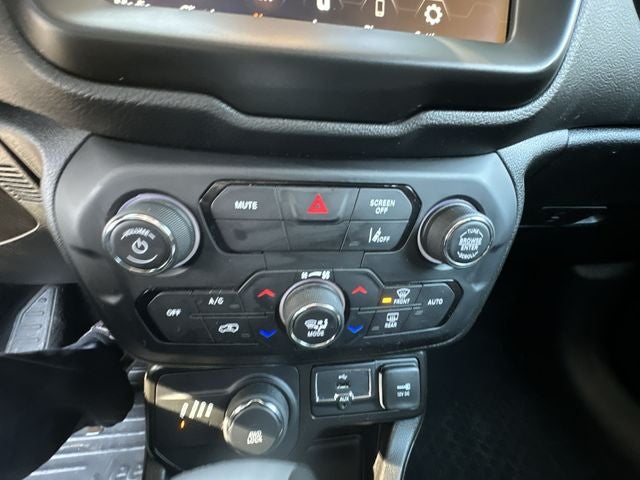 2023 Jeep Renegade Altitude