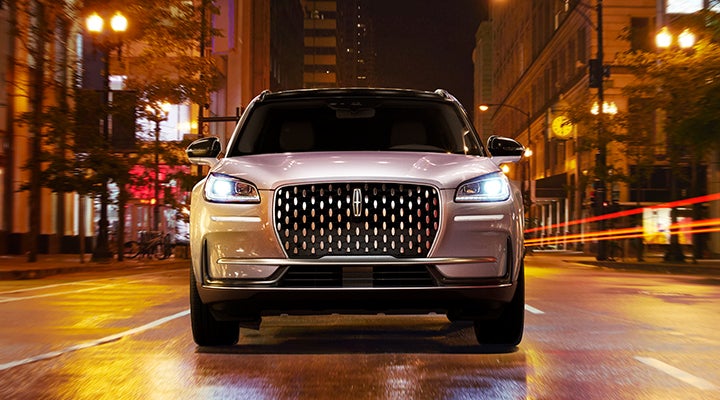 The striking grille of a 2024 Lincoln Corsair® SUV is shown. | Spitzer Lincoln DuBois in Du Bois PA