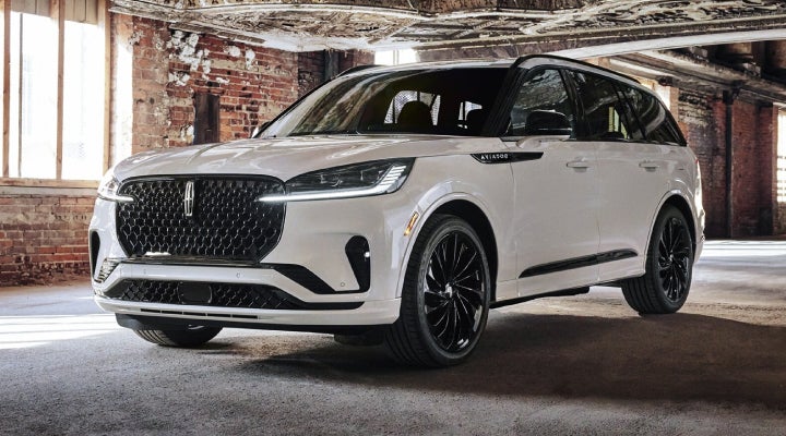 A 2026 Lincoln Aviator® SUV is shown with the available Jet Appearance Package. | Spitzer Lincoln DuBois in Du Bois PA