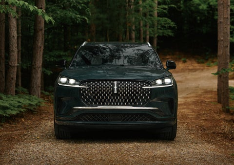 The front grille of a 2027 Lincoln Aviator® Black Label™ SUV is shown. | Spitzer Lincoln DuBois in Du Bois PA