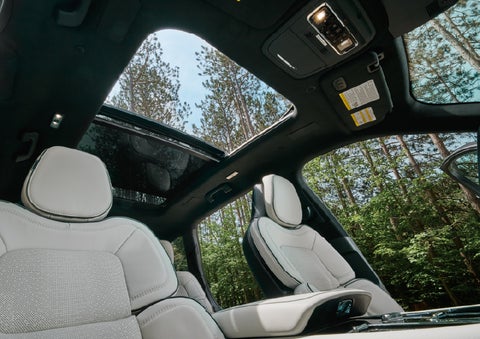 The front seats of a 2027 Lincoln Aviator® Black Label™ SUV | Spitzer Lincoln DuBois in Du Bois PA